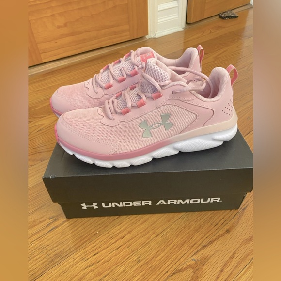 Under Armour Unisex Child (Grade School Assert 9) Running shoe - Picture 2 of 3